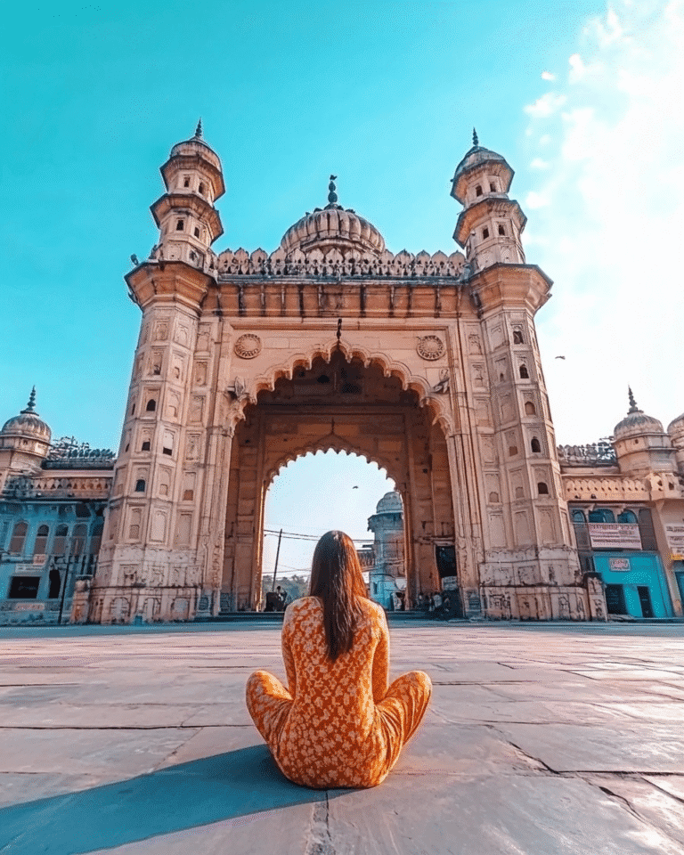 Hyderabad tour package from Kerala by Tourfly - Charminar and cityscape of Hyderabad at sunset